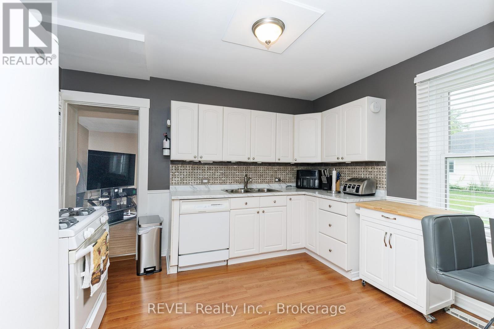 35 Humboldt Parkway, Port Colborne, Ontario  L3K 2H1 - Photo 25 - X13432430