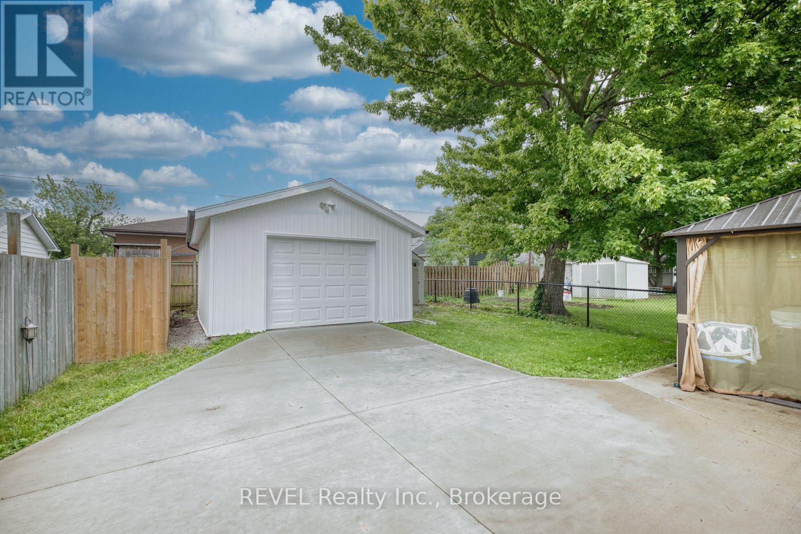 35 Humboldt Parkway, Port Colborne, Ontario  L3K 2H1 - Photo 5 - X13432430