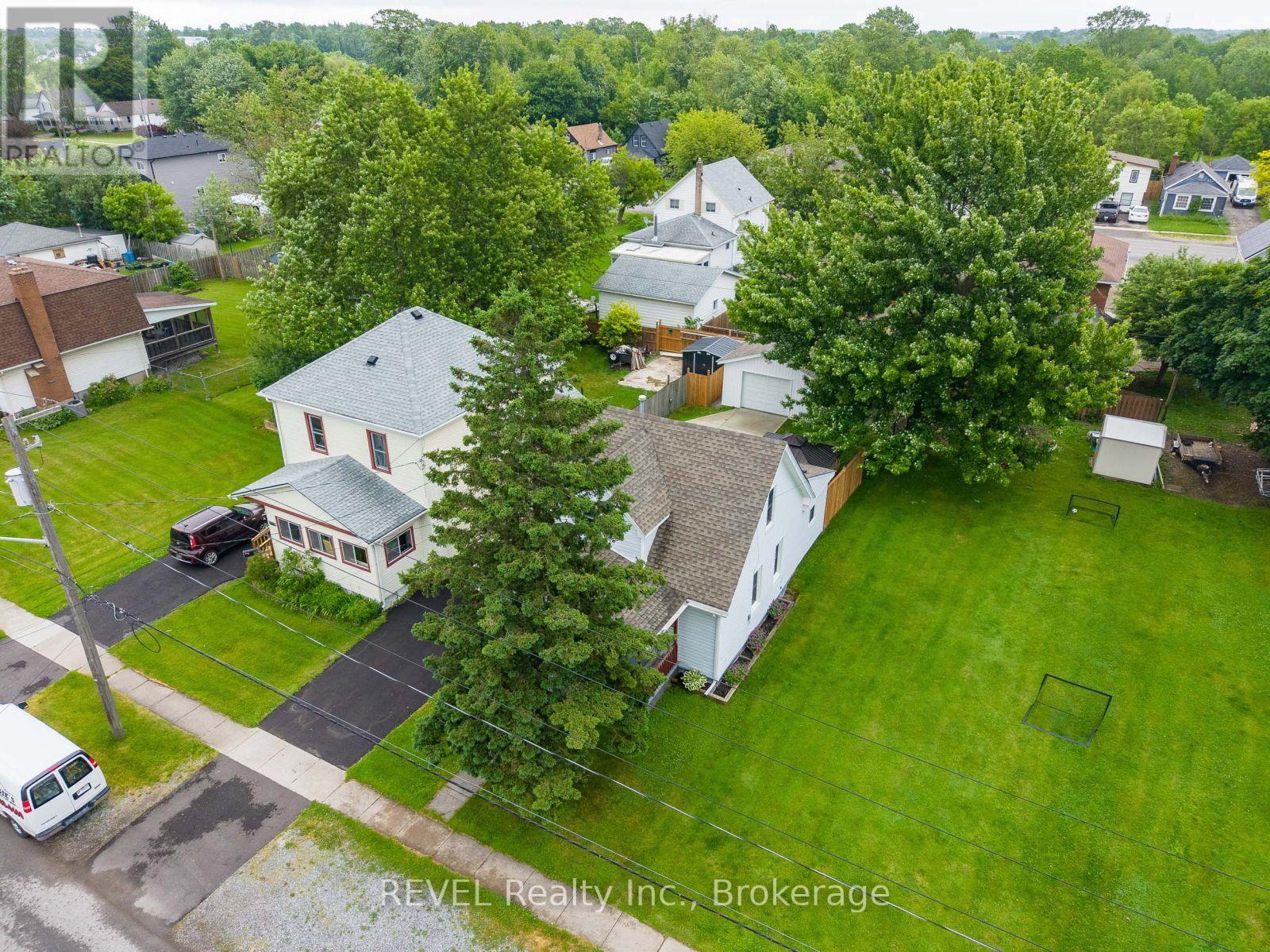 35 Humboldt Parkway, Port Colborne, Ontario  L3K 2H1 - Photo 8 - X13432430