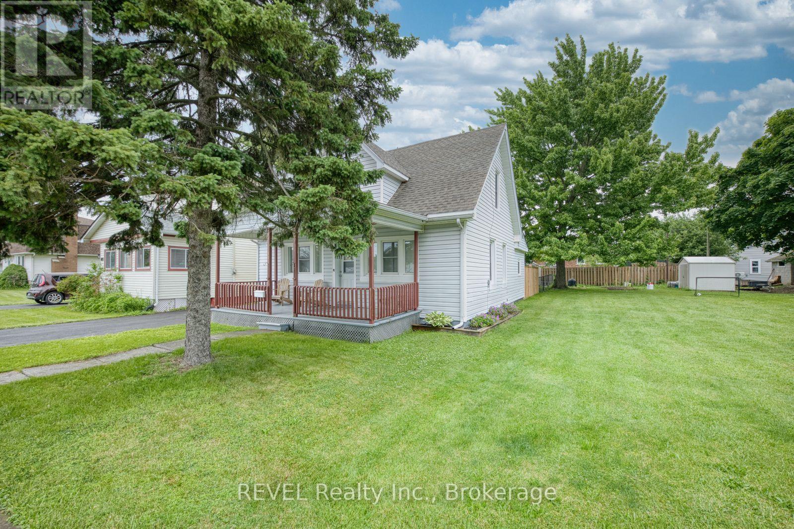 35 Humboldt Parkway, Port Colborne, Ontario  L3K 2H1 - Photo 9 - X13432430