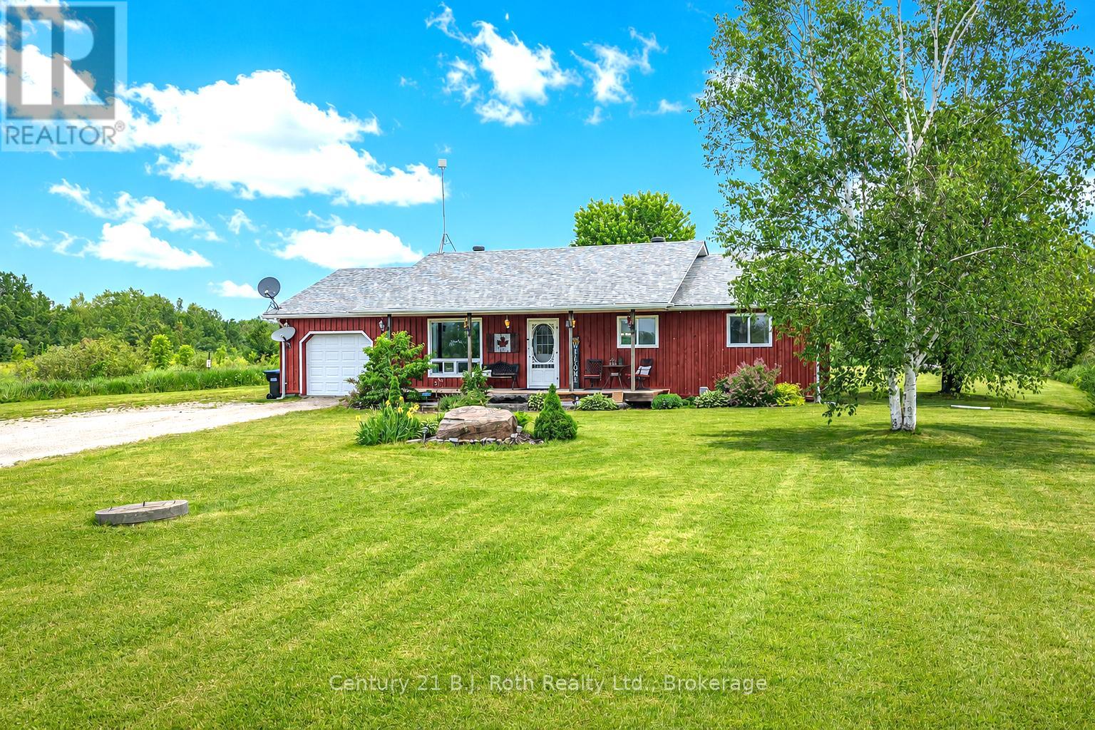 2183 BRENNAN LINE, Severn, Ontario