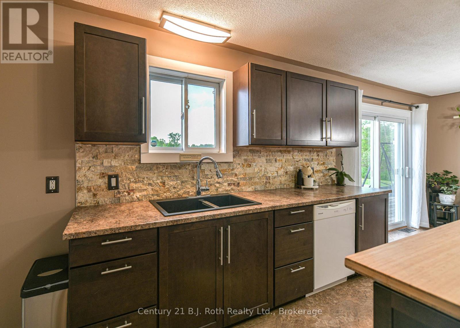 2183 Brennan Line, Severn, Ontario  L3V 6H3 - Photo 18 - S13432540