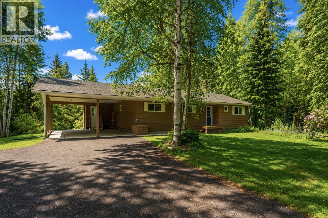 7411 Toombs Drive, Prince George, British Columbia  V2K 5A2 - Photo 3 - R3134969