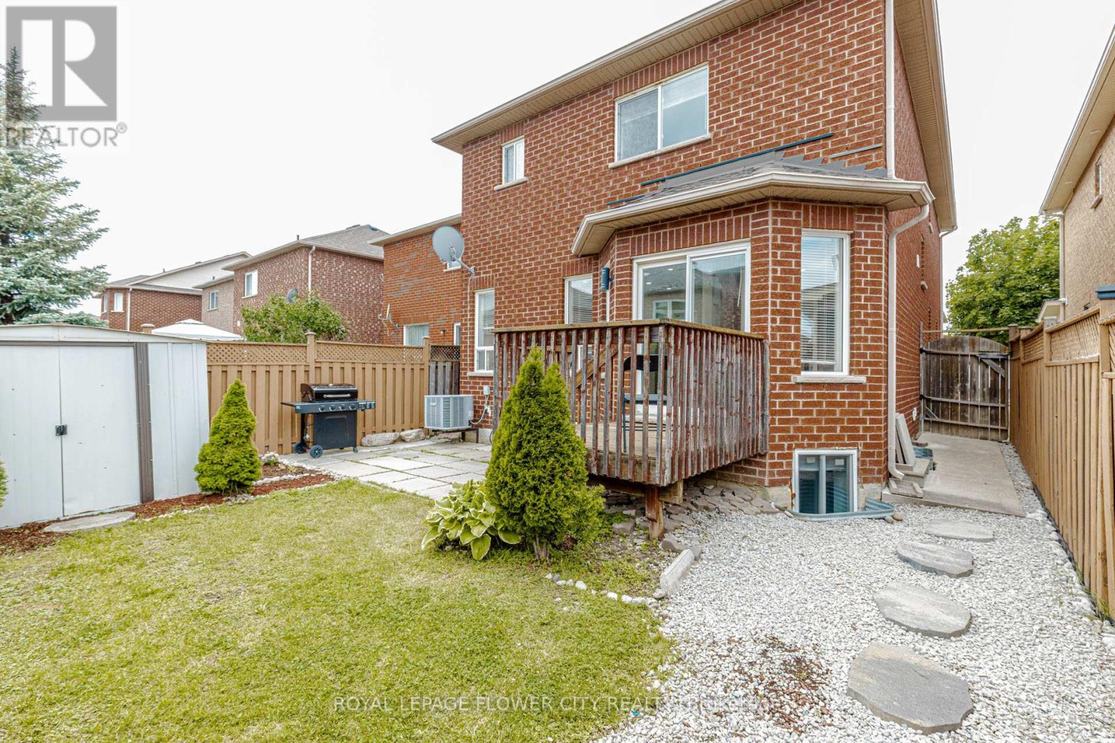 45 Penbridge Circle, Brampton, Ontario  L7A 2R1 - Photo 48 - W13432106