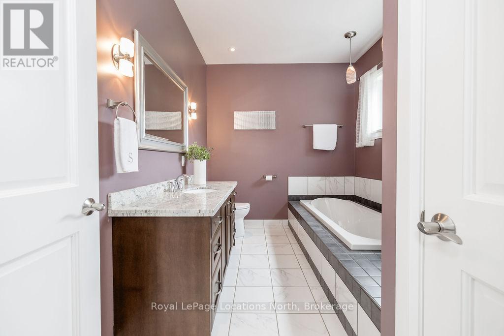 122 Augusta Crescent, Blue Mountains, Ontario  L9Y 0K7 - Photo 24 - X13432468