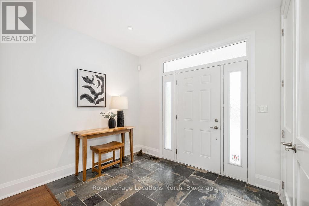122 Augusta Crescent, Blue Mountains, Ontario  L9Y 0K7 - Photo 3 - X13432468