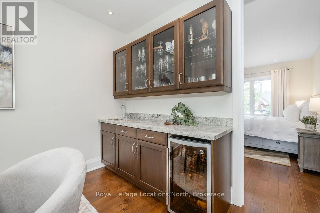 122 Augusta Crescent, Blue Mountains, Ontario  L9Y 0K7 - Photo 9 - X13432468