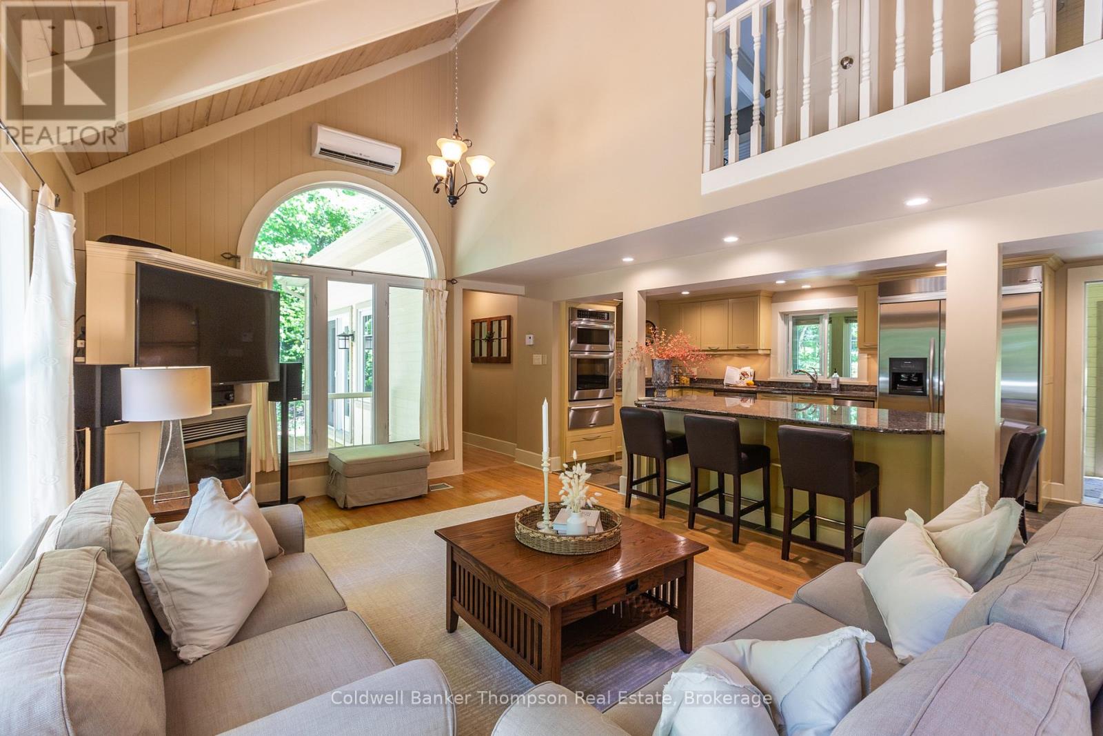 312 Swallowdale Road, Huntsville, Ontario P1H 0A5 - Photo 6 - X13432674