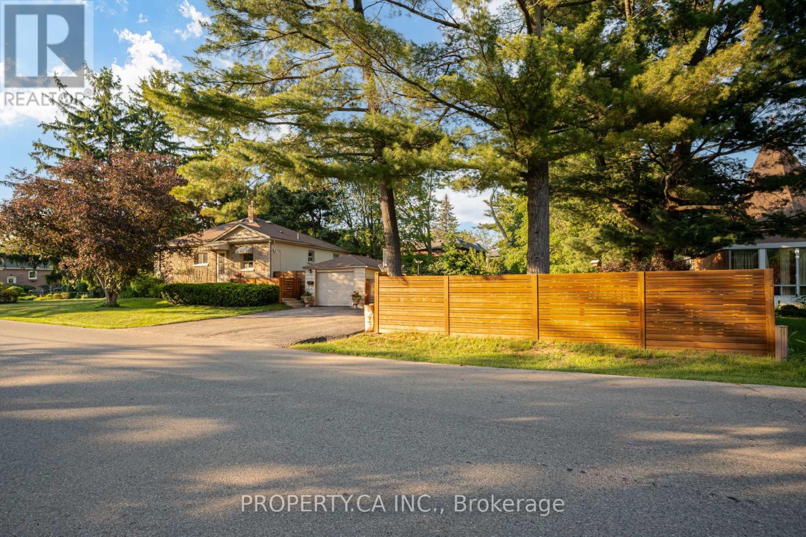 480 Lynd Avenue, Mississauga, Ontario  L5G 2L9 - Photo 2 - W13431764