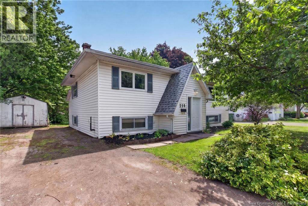 258 Buckingham Avenue, moncton, New Brunswick