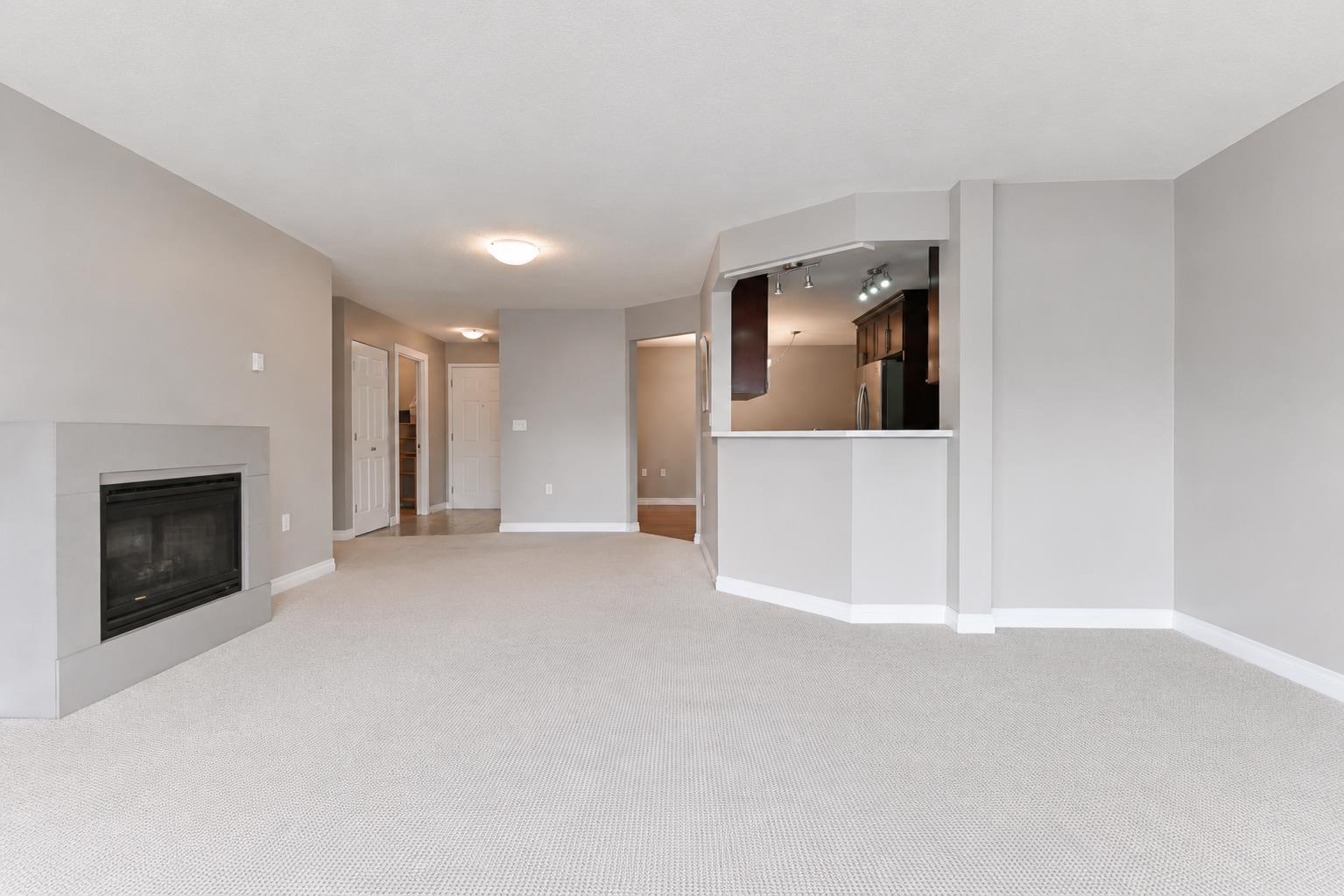 207 33233 Bourquin Crescent, Abbotsford, British Columbia  V2S 1Y2 - Photo 7 - R3075878