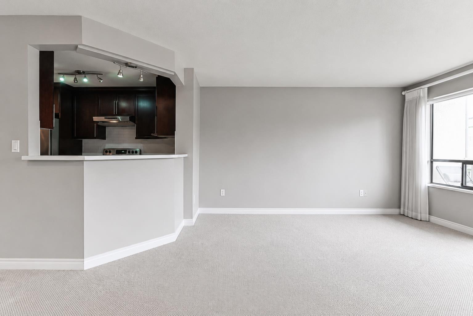 207 33233 Bourquin Crescent, Abbotsford, British Columbia  V2S 1Y2 - Photo 9 - R3075878