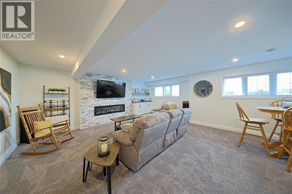511 Mint Julep Drive, St Clair, Ontario  N0N 1G0 - Photo 21 - 26013787