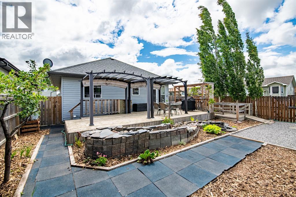 57 Woodbine Close, Blackfalds, Alberta  T4M 0K5 - Photo 5 - A2305596