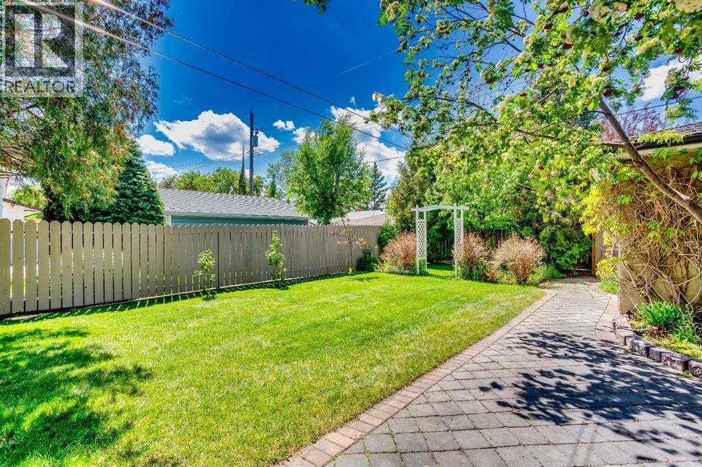 108 Silver Springs Drive Nw, Calgary, Alberta  T3B 3G4 - Photo 4 - A2306718
