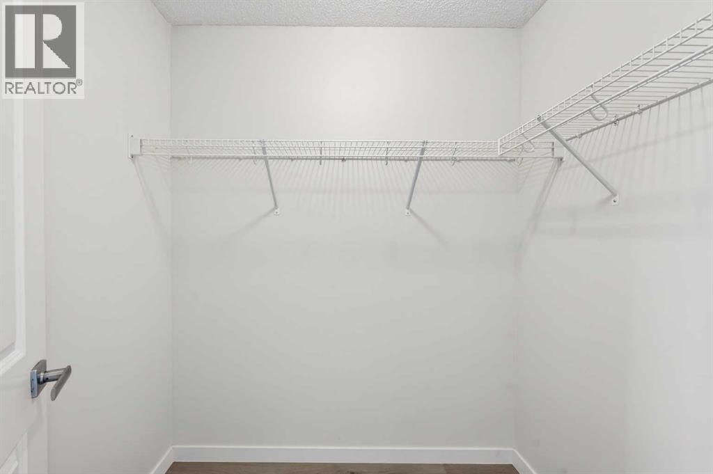 4 Walden Walk Se, Calgary, Alberta  T2X 0Y4 - Photo 34 - A2318791