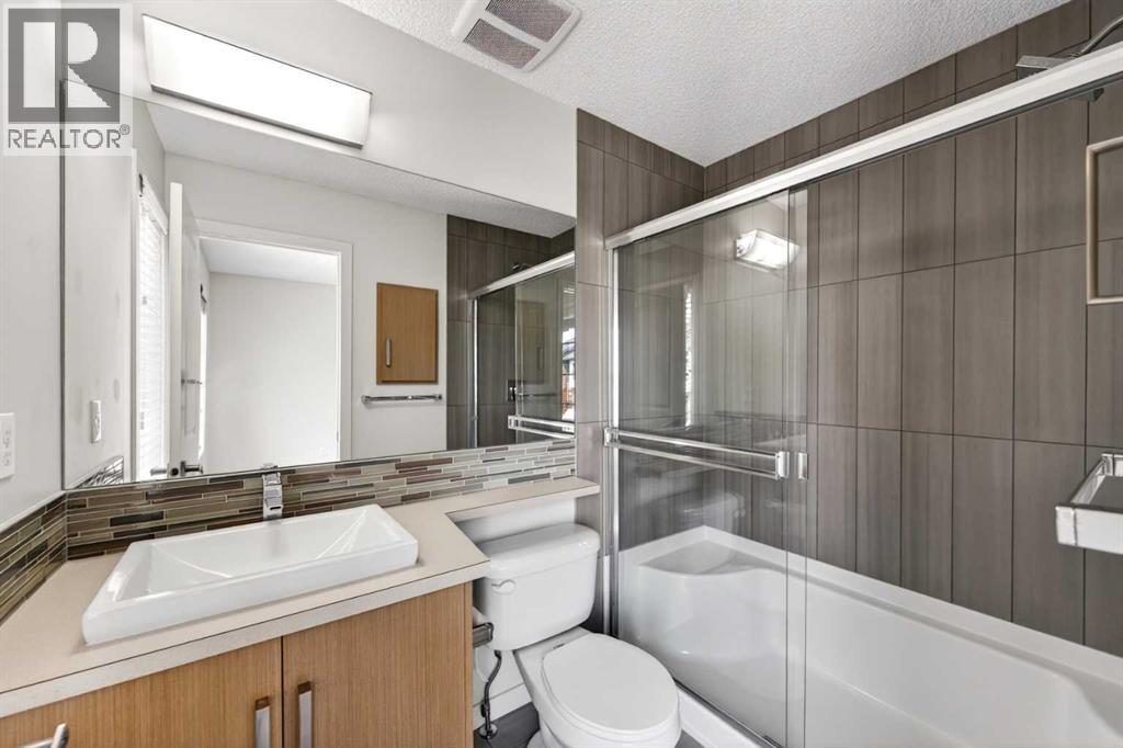 4 Walden Walk Se, Calgary, Alberta  T2X 0Y4 - Photo 25 - A2318791