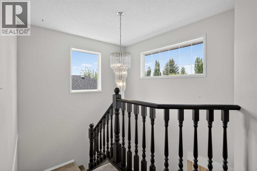 153 Mountain Park Drive SE, Calgary, Alberta  T2Z 2J9 - Photo 18 - A2319753