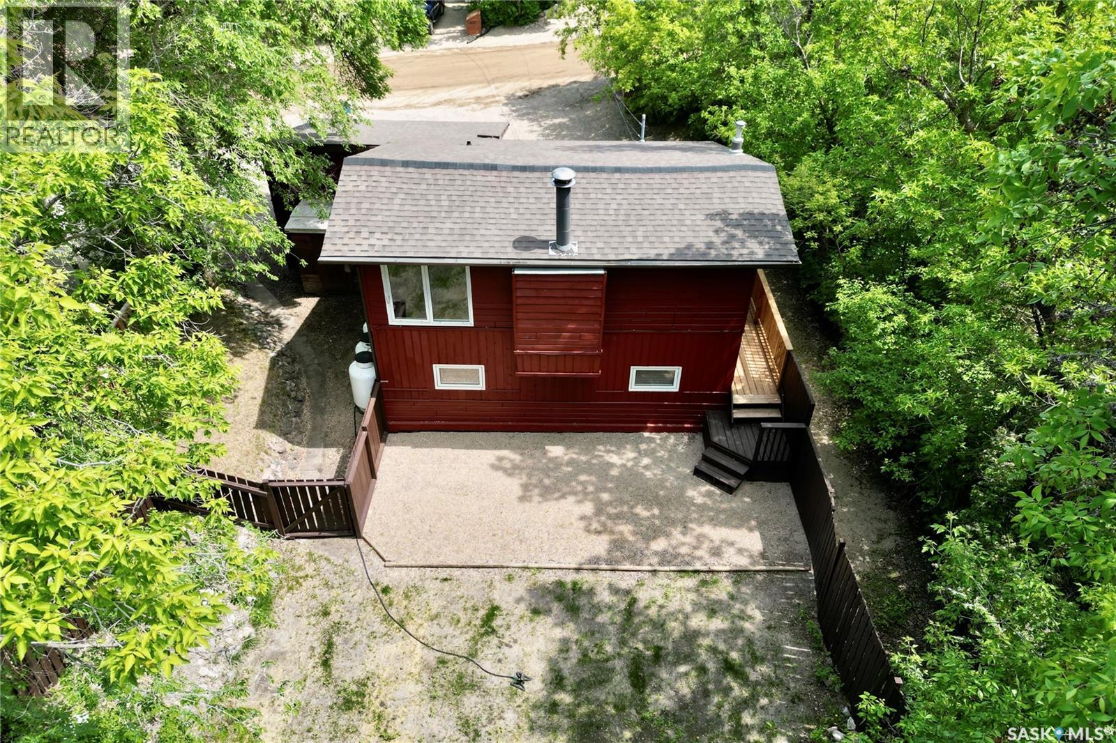 458 7th Street E, Regina Beach, Saskatchewan  S0G 4C0 - Photo 29 - SK039045