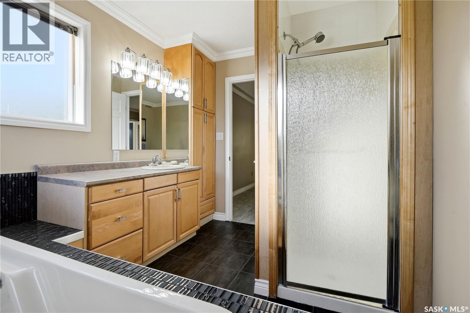 1358 Forget Street, Regina, Saskatchewan  S4T 4Y1 - Photo 45 - SK039012