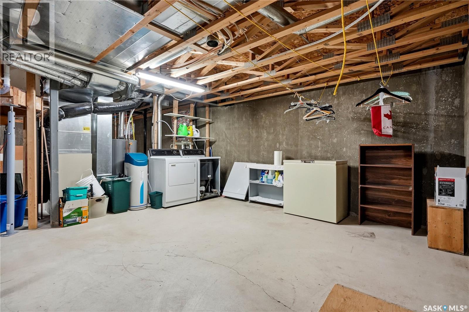 1358 Forget Street, Regina, Saskatchewan  S4T 4Y1 - Photo 49 - SK039012