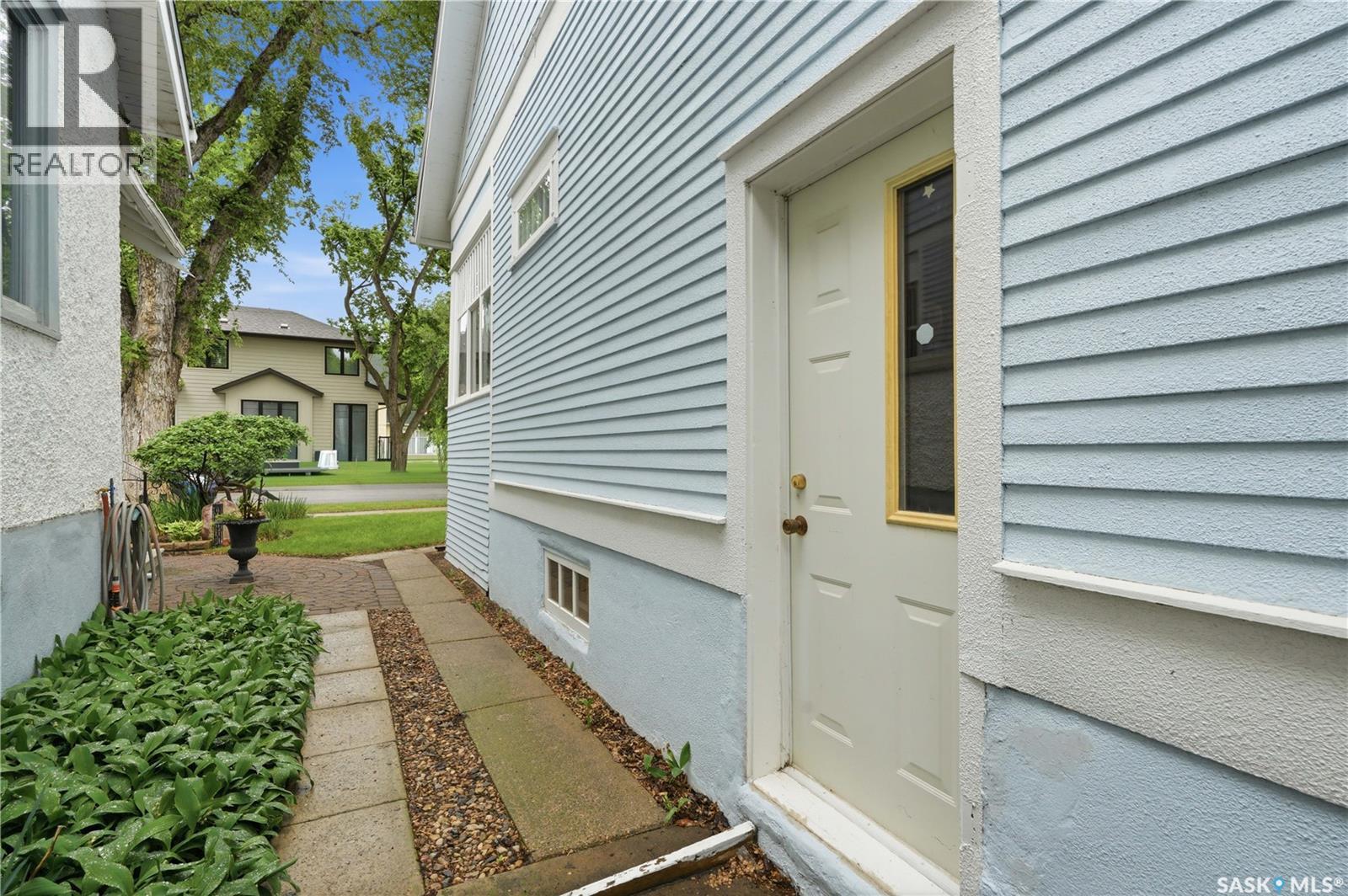 734 10th Street E, Saskatoon, Saskatchewan  S7H 0H1 - Photo 42 - SK038751