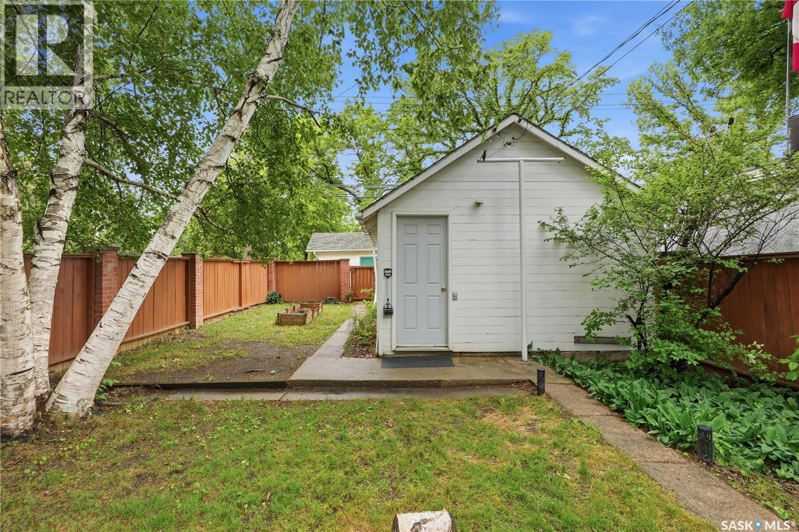 734 10th Street E, Saskatoon, Saskatchewan  S7H 0H1 - Photo 48 - SK038751