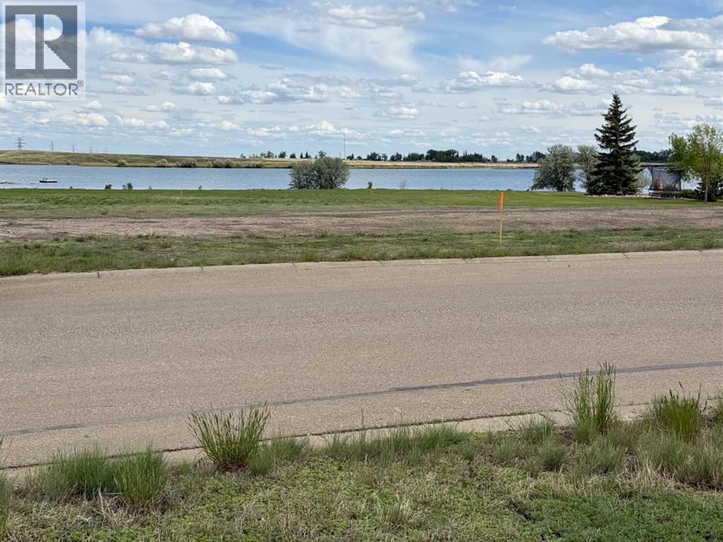 27 Kingfisher Estates, lake newell resort, Alberta