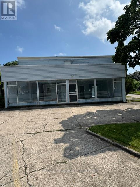 279 NIAGARA STREET, St. Catharines (Facer)