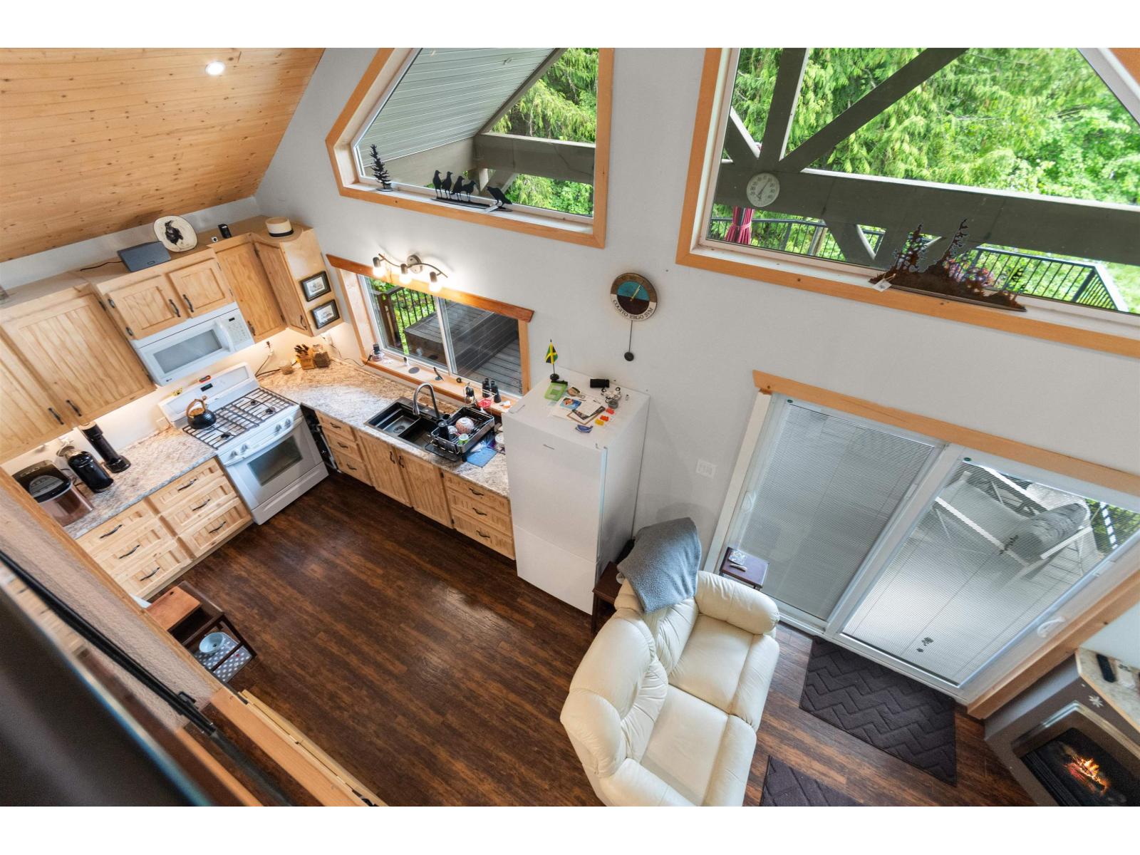 H61 Blueberry Crescent, Sunshine Valley, Sunshine Valley, British Columbia  V0X 1L5 - Photo 21 - R3134736