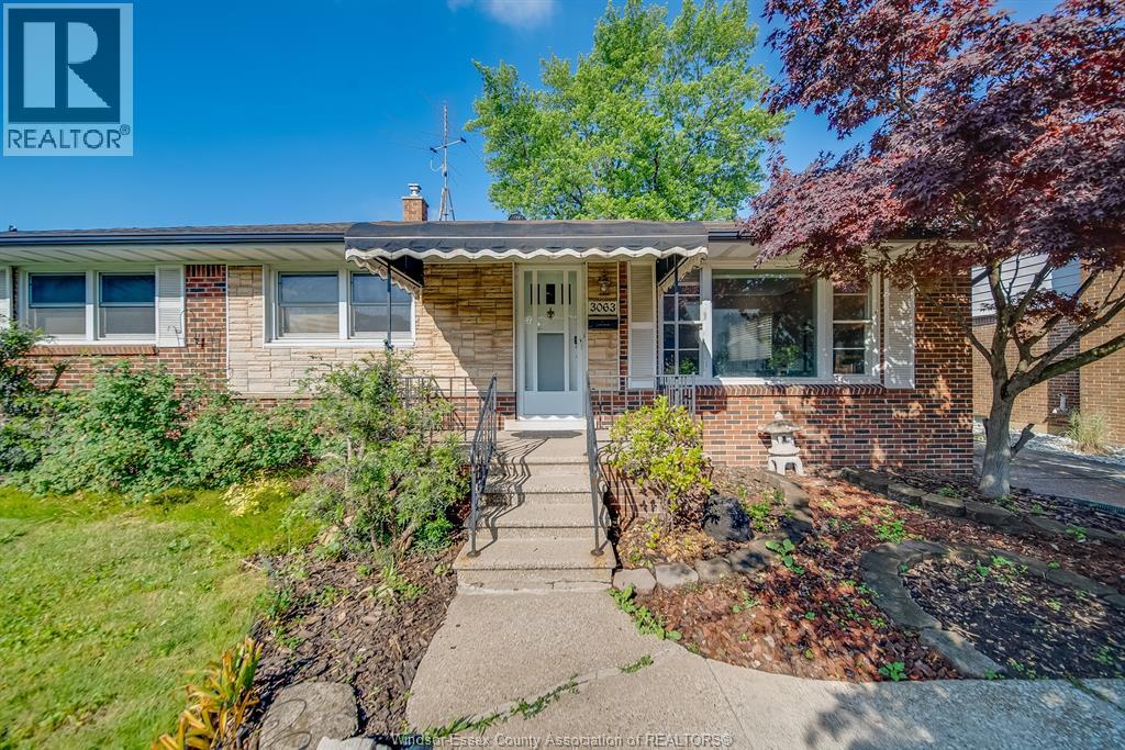 3063 Bruce Avenue, Windsor, Ontario  N9E 1W3 - Photo 1 - 26013340