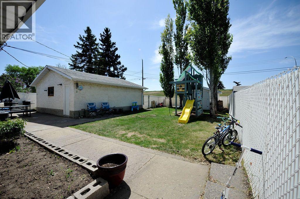 4414 67 Street, Camrose, Alberta  T4V 3B3 - Photo 29 - A2316341