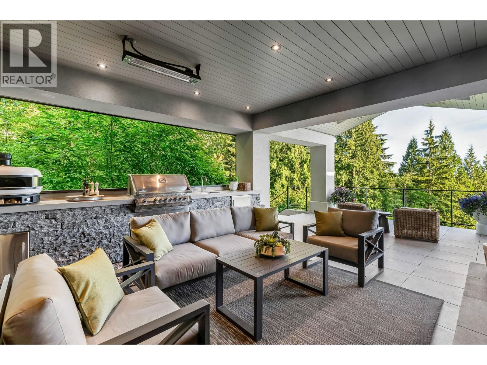 2051 Ridge Mountain Drive, Anmore, British Columbia  V3H 0G7 - Photo 16 - R3134531