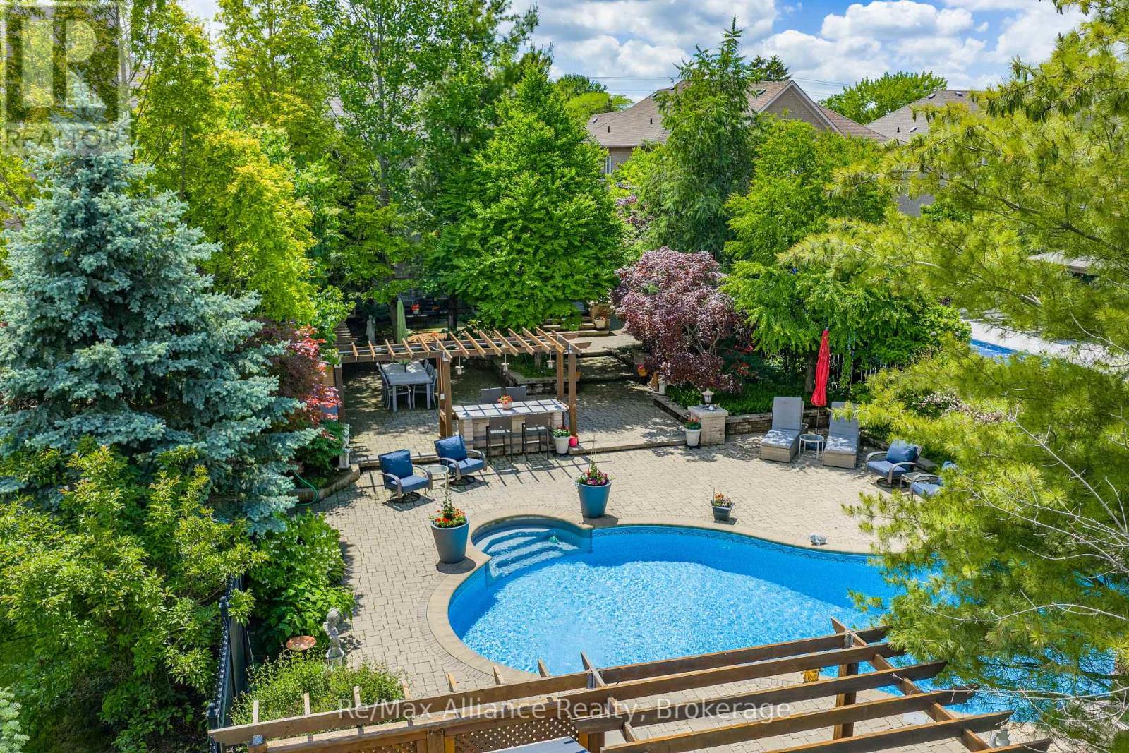 203 Burloak Drive, Oakville, Ontario L6L 6T6 - Photo 48 - W13133516