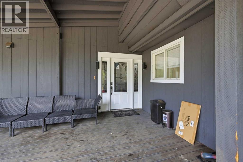 167 Shore Drive, Delacour, Alberta  T1Z 0H7 - Photo 3 - A2317725