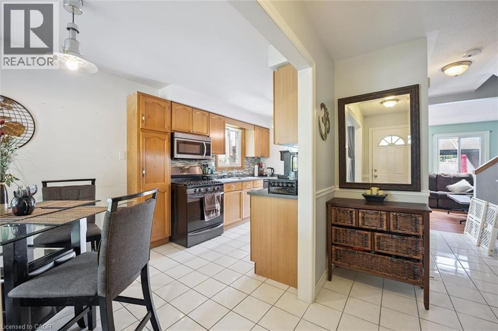 817 Acadia Drive, Hamilton, Ontario  L8W 3V5 - Photo 4 - 40838014