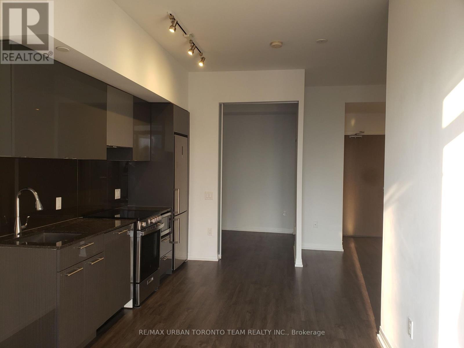 4208 - 251 Jarvis Street, Toronto, Ontario  M5B 0C3 - Photo 3 - C13432512