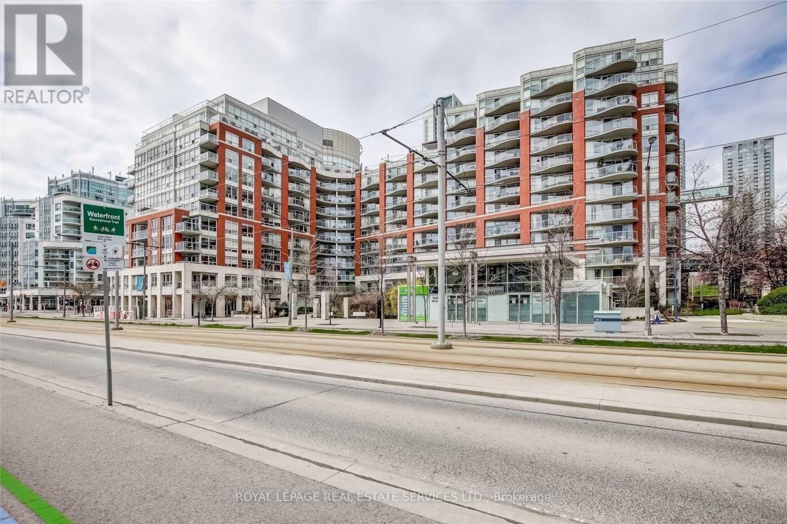 709 - 550 Queens Quay, Toronto, Ontario  M5V 3M8 - Photo 1 - C13432634