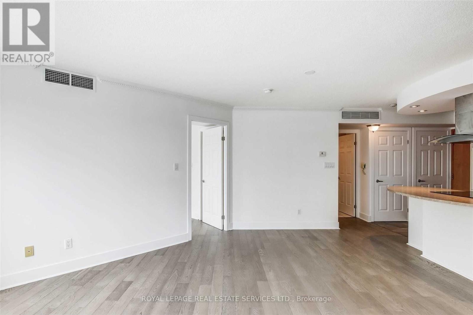 709 - 550 Queens Quay, Toronto, Ontario  M5V 3M8 - Photo 15 - C13432634