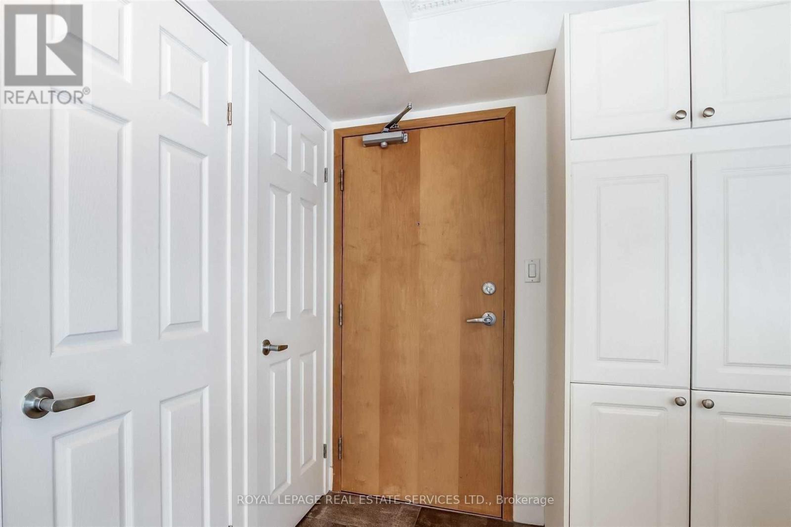 709 - 550 Queens Quay, Toronto, Ontario  M5V 3M8 - Photo 9 - C13432634