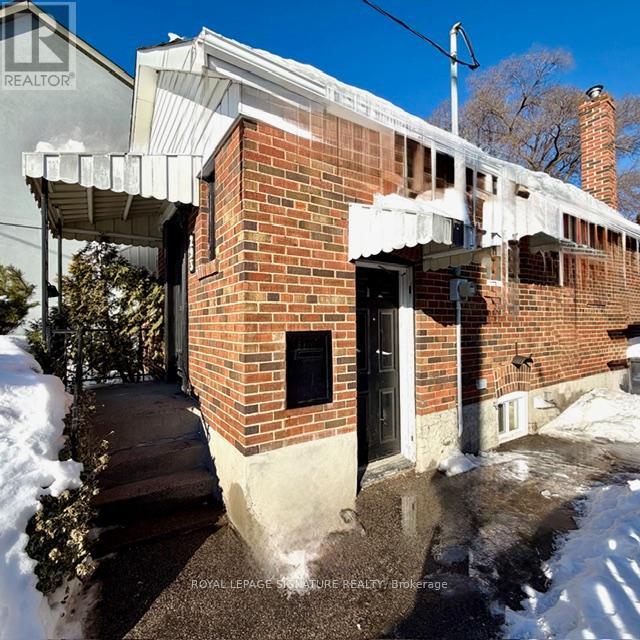 Lower - 293 Glebemount Avenue, Toronto, Ontario  M4C 3V4 - Photo 2 - E13432612