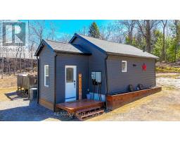 203 MUSQUASH ROAD, Gravenhurst, Ontario