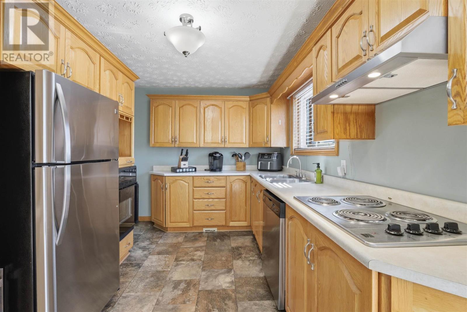 82 Victoria Ave, Blind River, Ontario  P0R 1B0 - Photo 15 - SM261125