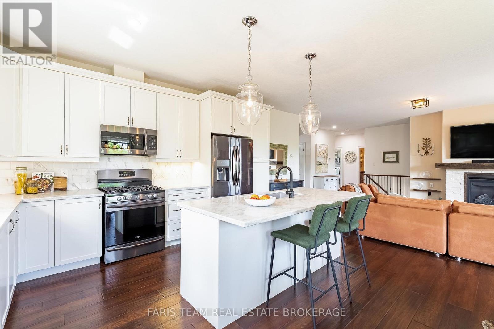 1607 Georgian Heights Boulevard, Severn (Fesserton), Ontario  L0K 2C0 - Photo 10 - S13432408