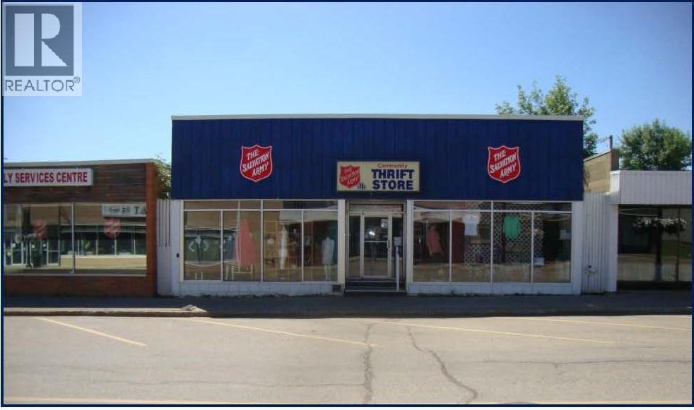 1021 103 Avenue, Dawson Creek, British Columbia