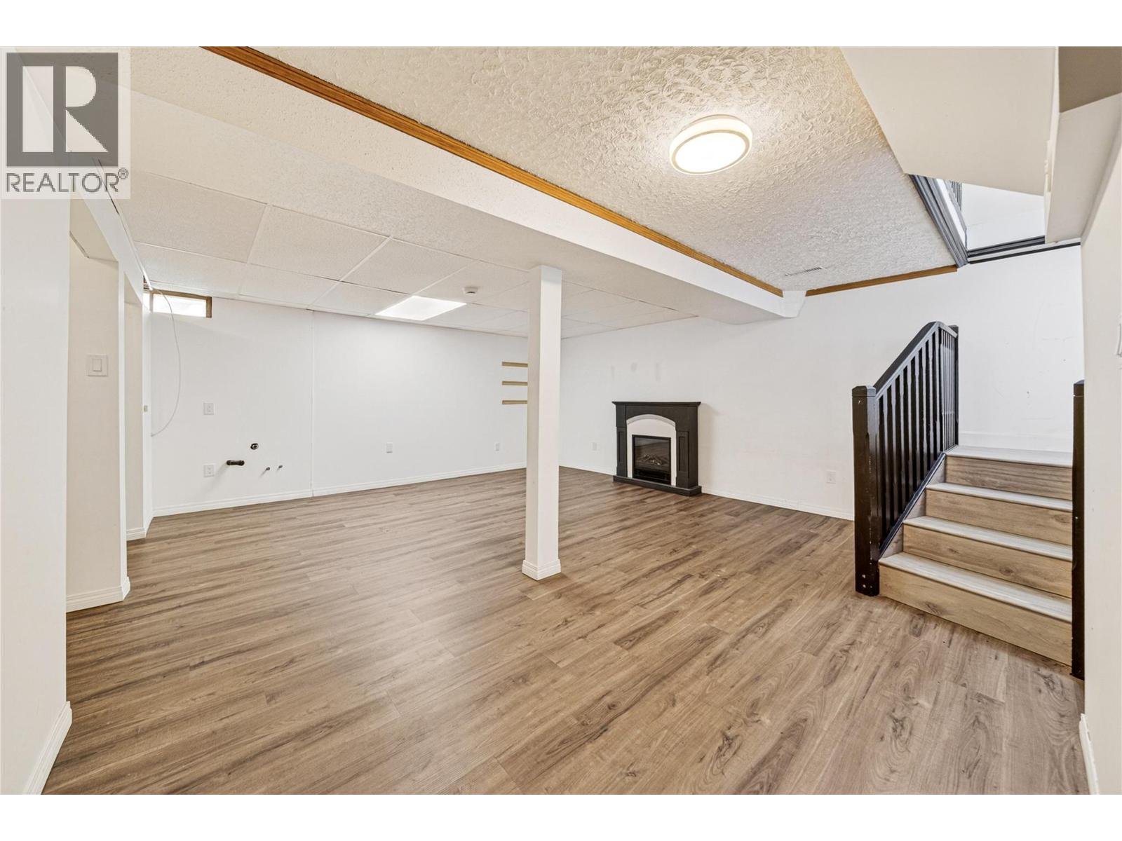 311 Red Cedar Drive, Sparwood, British Columbia  V0B 2G0 - Photo 18 - 10384370
