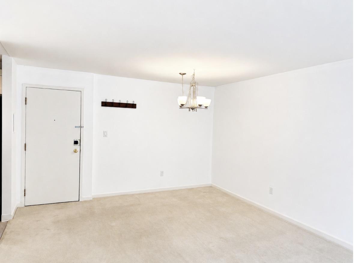 205 1850 Southmere Crescent, Surrey, British Columbia  V4A 6Y6 - Photo 9 - R3128262