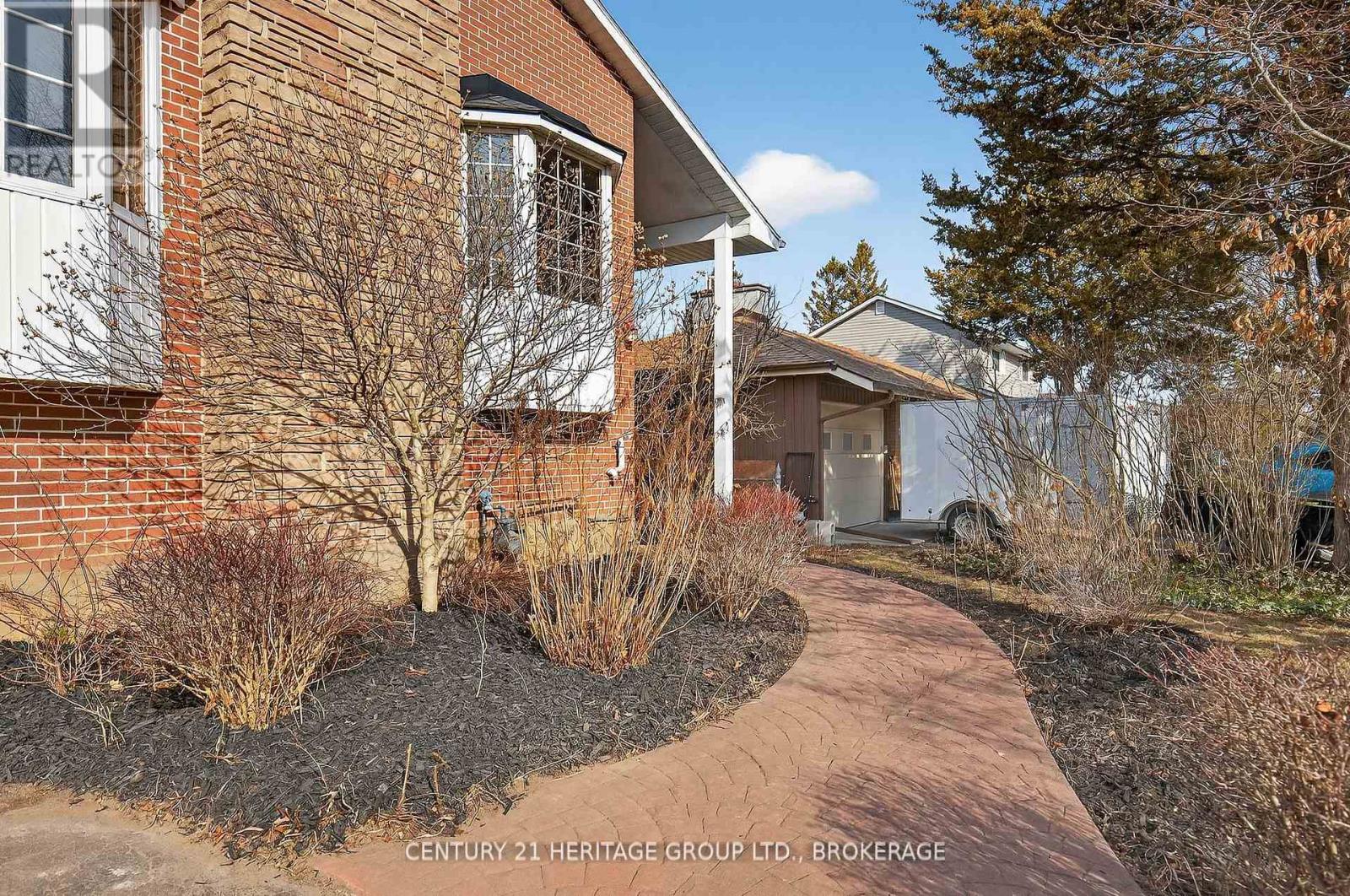 20 Oakridge Avenue, Kingston, Ontario  K7L 4S9 - Photo 4 - X13432856