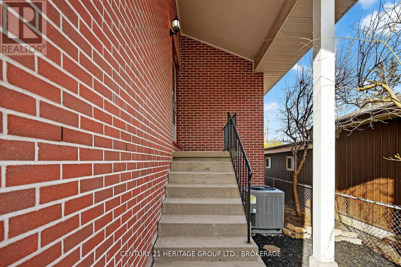 20 Oakridge Avenue, Kingston, Ontario  K7L 4S9 - Photo 7 - X13432856