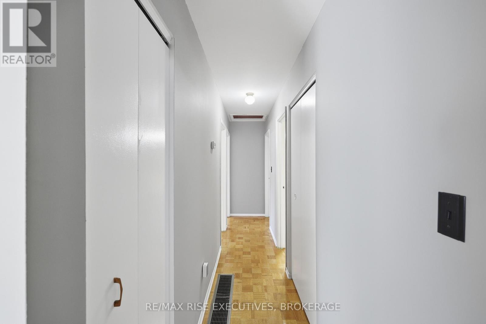 1055 Lincoln Drive, Kingston, Ontario  K7M 4Z3 - Photo 16 - X13432862